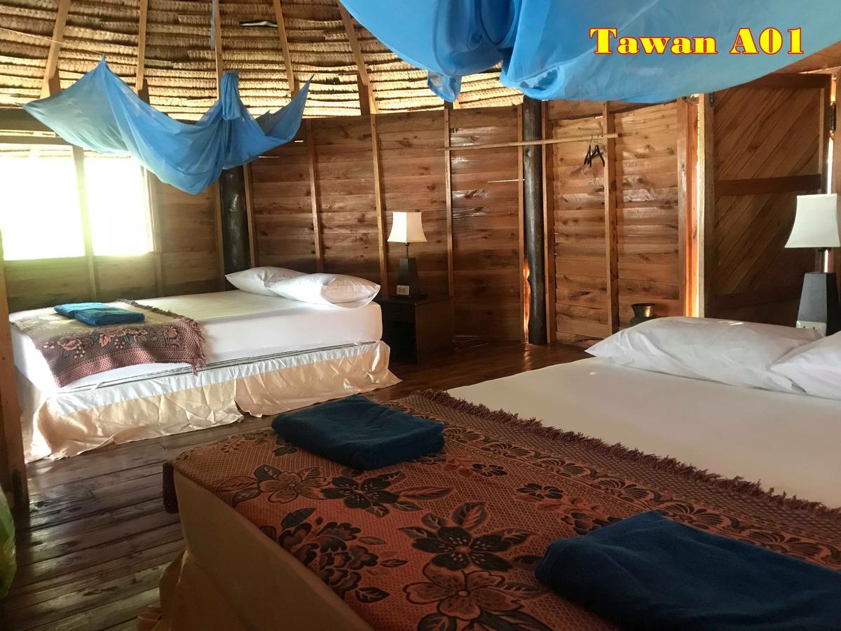 ホテルTawan Bar And Bungalow Ko Phra Thong エクステリア 写真